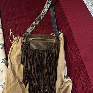 Elegant Brown Fringe Crossbody Bag